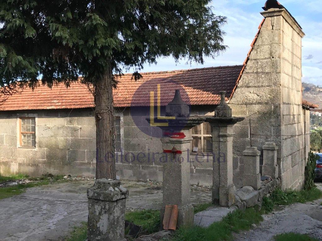 Fotografia de imóvel: Armazém 1200m2 - Terreno com 7.969m2 - ZI Tocadelo