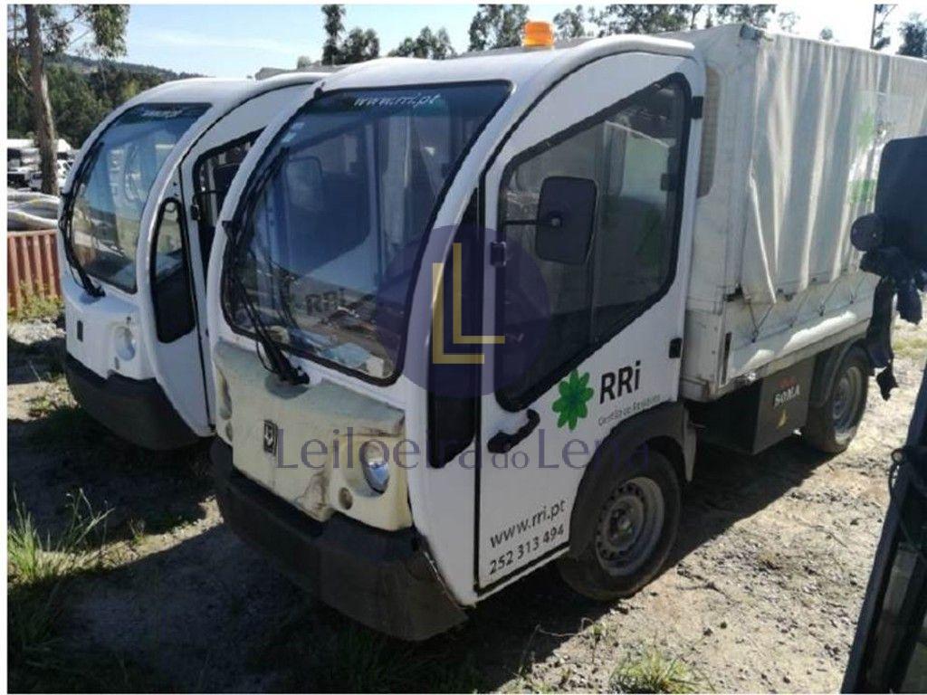 Fotografia de imóvel: Armazém 1200m2 - Terreno com 7.969m2 - ZI Tocadelo