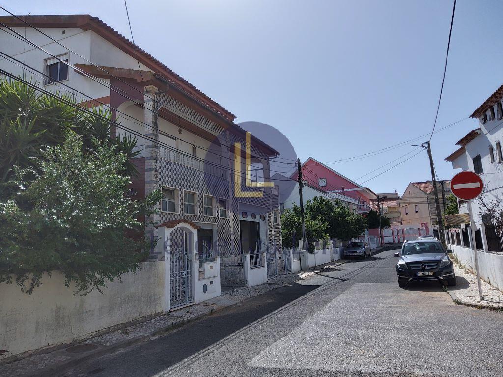 IMOVEL NA BOBADELA