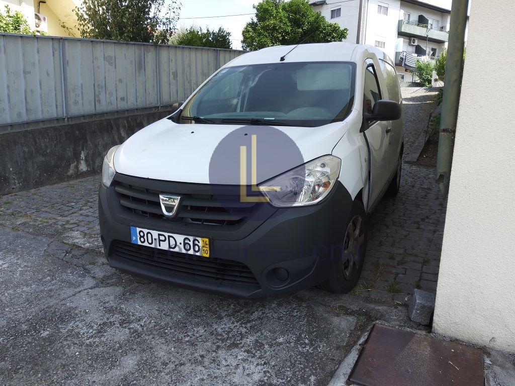 Fotografia de imóvel: Armazém 1200m2 - Terreno com 7.969m2 - ZI Tocadelo