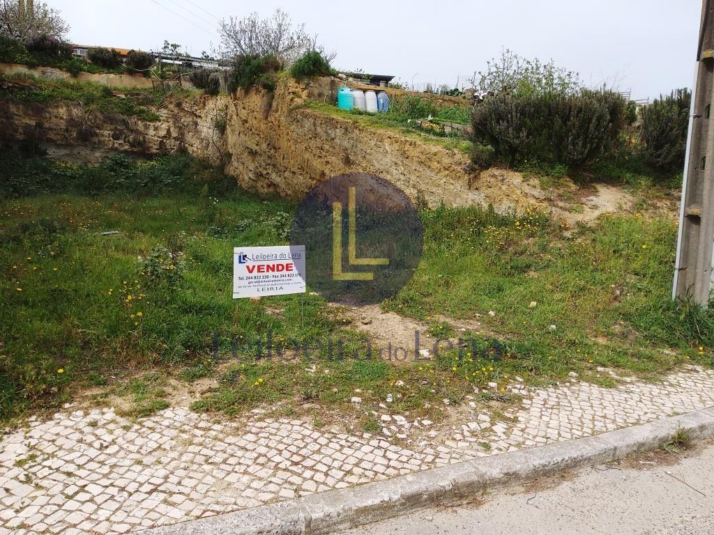 Fotografia de imóvel: Armazém 1200m2 - Terreno com 7.969m2 - ZI Tocadelo