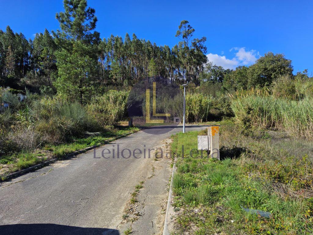 Terreno para constru&ccedil;&atilde;o urbana com 575 m2 - S. Nicolau, Santar&eacute;m (Proc 1890/24.7T8STR)