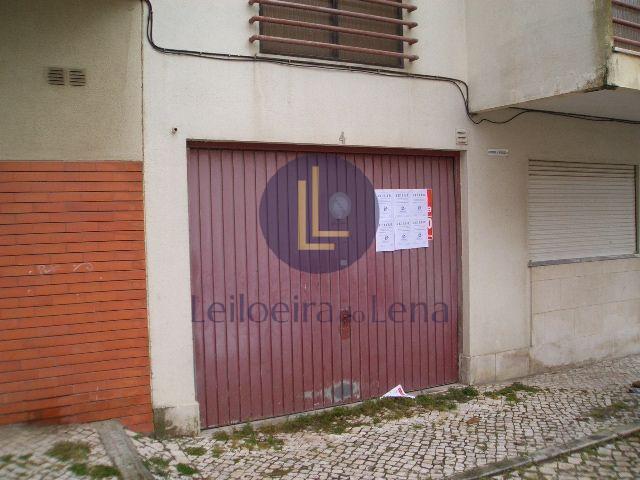 Fotografia de imóvel: Armazém 1200m2 - Terreno com 7.969m2 - ZI Tocadelo