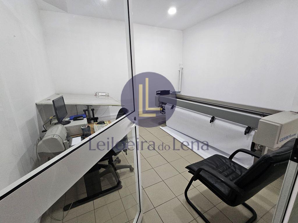 Lote de Equipamentos para a Ind&uacute;stria T&ecirc;xtil, de escrit&oacute;rio e Ve&iacute;culos (Proc 2489/25.6T8GMR)