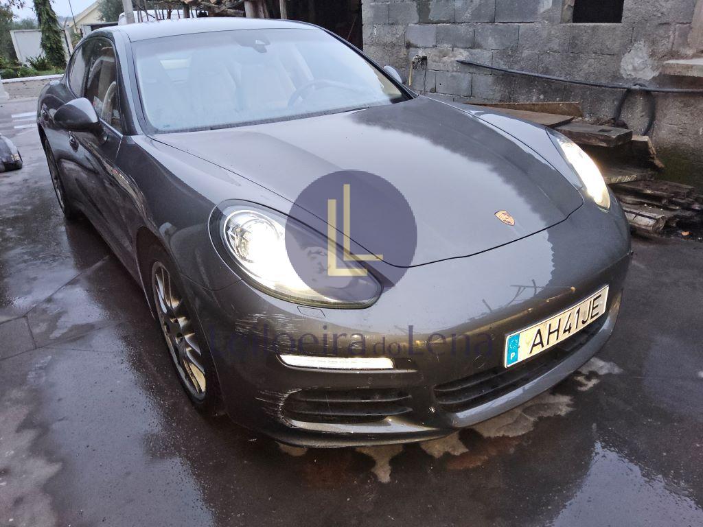 Porsche Panamera 3.0 D 300cv 2014, matr&iacute;cula AH-41-JE