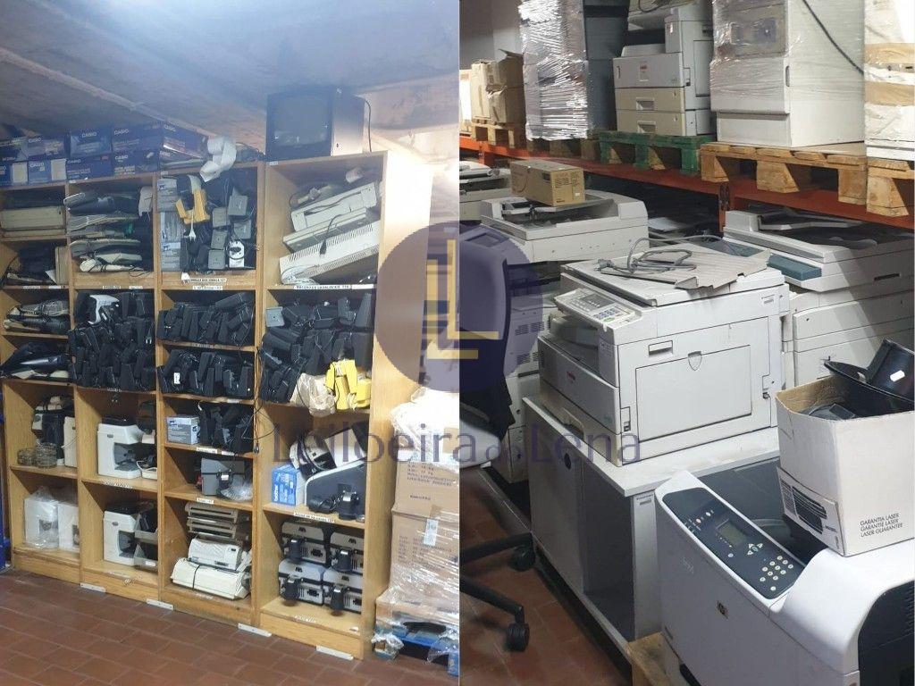 Equipamento e Material de Escrit&oacute;rio